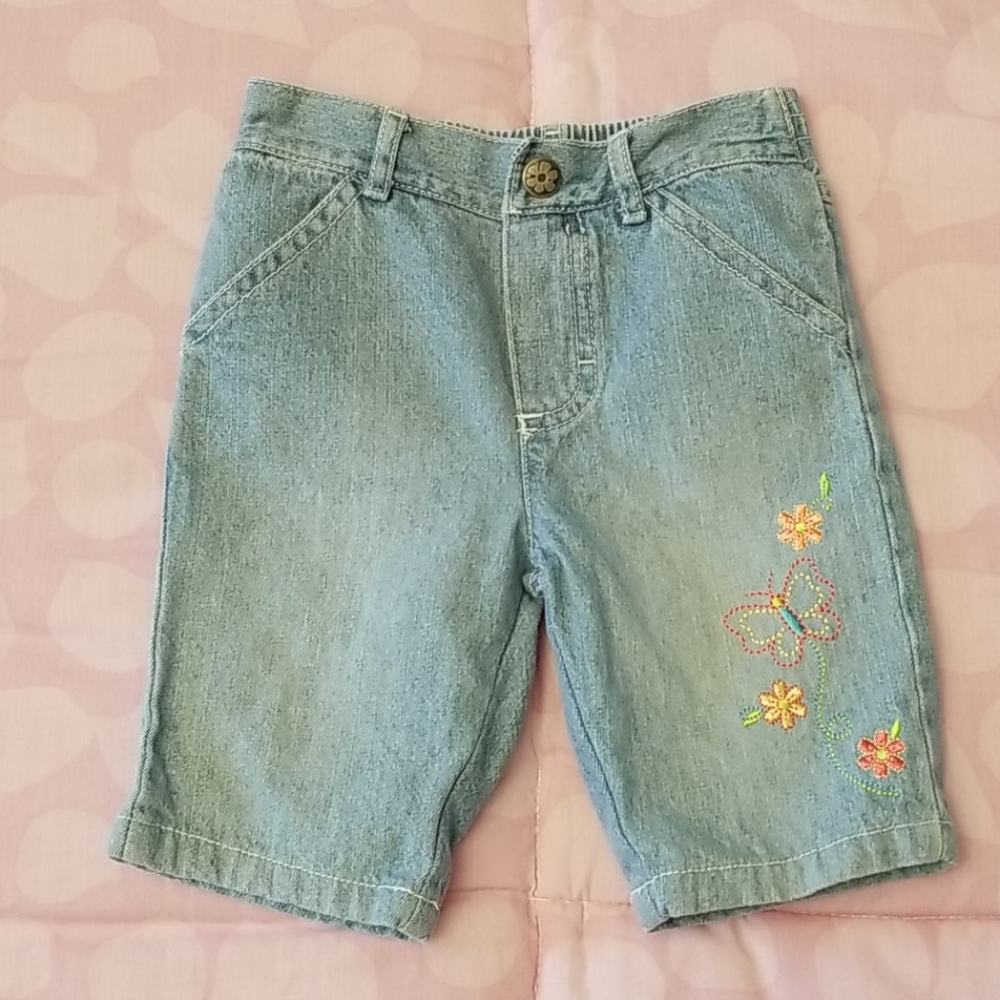 Baby Headquarters Capri Jeans w/Flower Embroidery